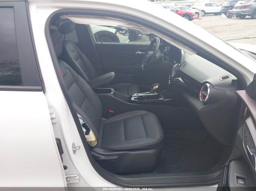 2024 Chevrolet Trax VIN KL77LJE27RC079827 IAAI salvage auction — FRONT END, Salvage Title, sold $8,100 on 2026-07-26 (photo 5)