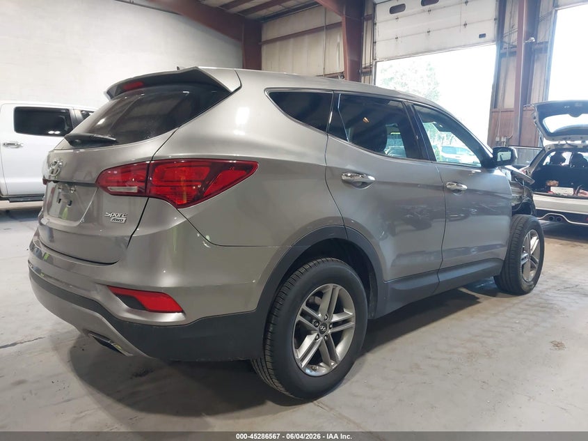 2017 Hyundai Santa fe VIN 5NMZTDLB4HH000212 IAAI salvage auction — FRONT END, Salvage Title, sold $2,100 on 2026-07-10 (photo 4)