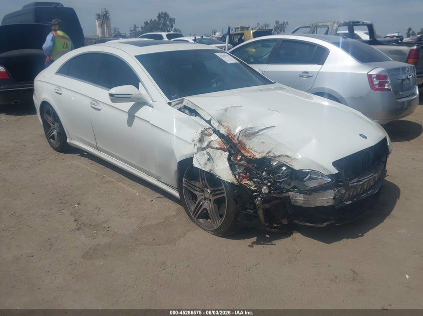 2009 Mercedes-benz Cls-class VIN WDDDJ77X89A151675 IAAI salvage auction — RIGHT FRONT, Salvage (California), sold $2,050 on 2026-07-08 (photo 1)