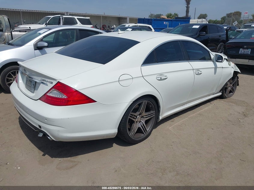 2009 Mercedes-benz Cls-class VIN WDDDJ77X89A151675 IAAI salvage auction — RIGHT FRONT, Salvage (California), sold $2,050 on 2026-07-08 (photo 4)