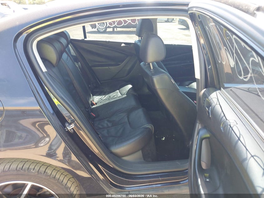 2008 Volkswagen Passat VIN WVWEK73C58E170691 IAAI salvage auction — FRONT END, Clear (Indiana), sold $275 on 2026-07-14 (photo 8)