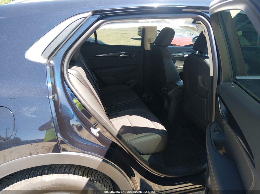 2021 Buick Envision VIN LRBFZMR47MD077460 IAAI salvage auction — FRONT END, Salvage Title, sold $1,550 on 2026-07-12 (photo 8)