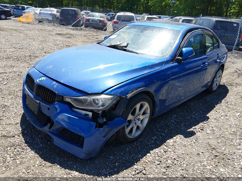 2013 BMW 3er VIN WBA3B9C54DF140071 IAAI salvage auction — FRONT END, Salvage Title, sold $1,275 on 2026-07-14 (photo 2)
