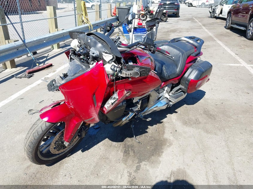 2014 Honda Ctx VIN JH2SC7413EK001190 IAAI salvage auction — FRONT END, Salvage Title, sold $350 on 2026-07-19 (photo 2)