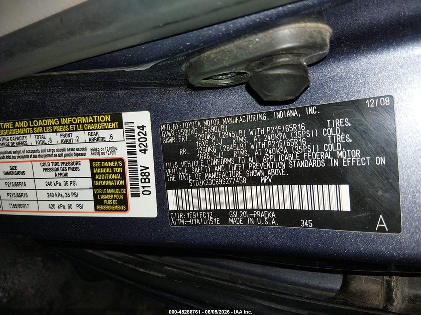 2009 Toyota Sienna VIN 5TDZK23C89S277458 IAAI salvage auction — FRONT END, Salvage (Idaho), sold $400 on 2026-07-31 (photo 9)