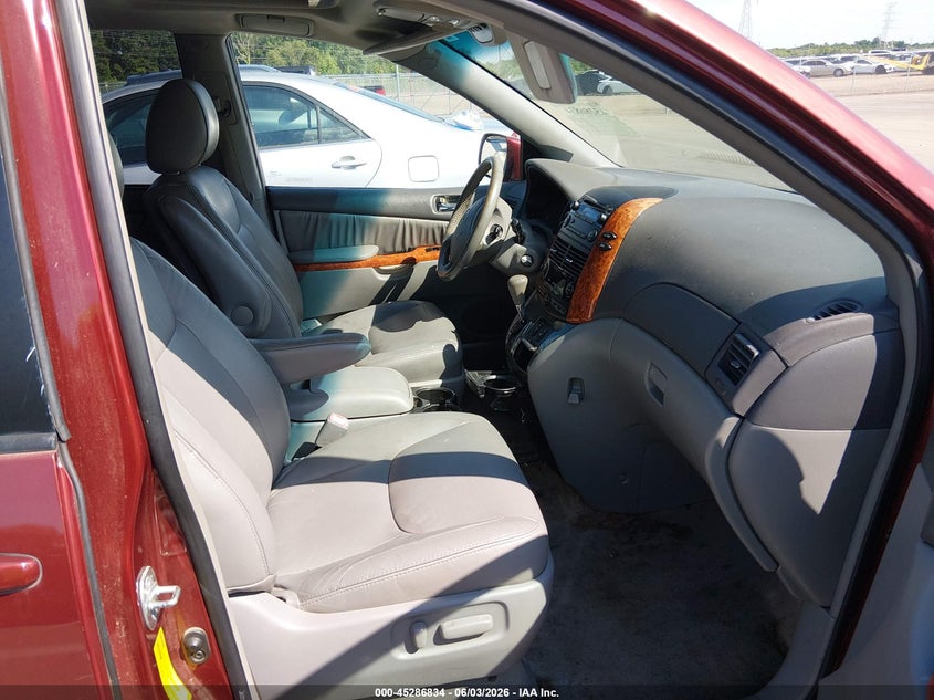 2010 Toyota Sienna VIN 5TDYK4CC1AS332991 IAAI salvage auction — RIGHT SIDE, Clear (Mississippi), sold $650 on 2026-07-28 (photo 5)