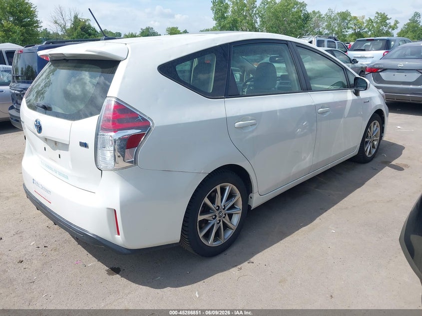 2017 Toyota Prius v VIN JTDZN3EU3HJ070913 IAAI salvage auction — HAIL, Salvage (Ohio), sold $7,700 on 2026-07-28 (photo 4)