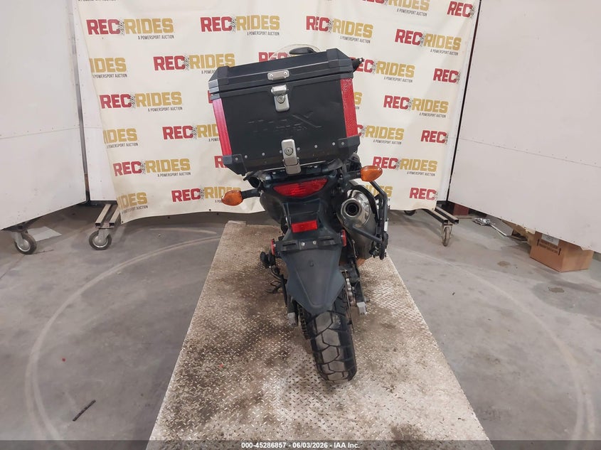 2012 Suzuki VIN JS1VP56A5C2104145 IAAI salvage auction — LEFT SIDE, Wait Title, sold $0 on 2026-09-16 (photo 6)