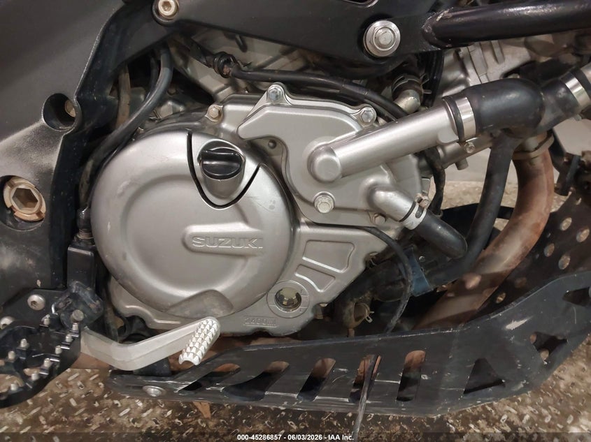 2012 Suzuki VIN JS1VP56A5C2104145 IAAI salvage auction — LEFT SIDE, Wait Title, sold $0 on 2026-09-16 (photo 8)