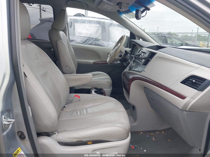 2014 Toyota Sienna VIN 5TDYK3DC8ES436036 IAAI salvage auction — FRONT END, Salvage Title, sold $1,800 on 2026-07-23 (photo 5)