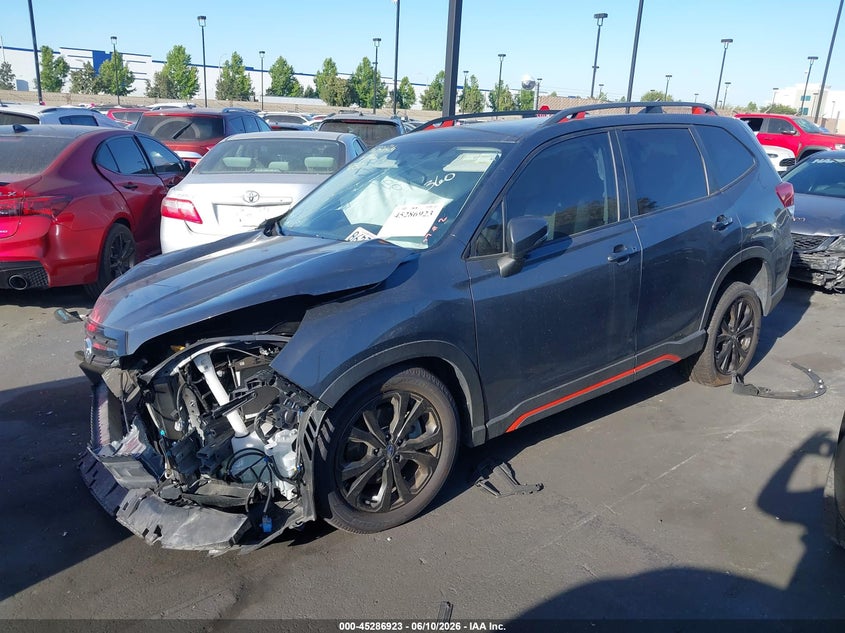 2023 Subaru Forester VIN JF2SKAJCXPH434280 IAAI salvage auction — RIGHT FRONT, Salvage Title, sold $1,850 on 2026-07-17 (photo 2)