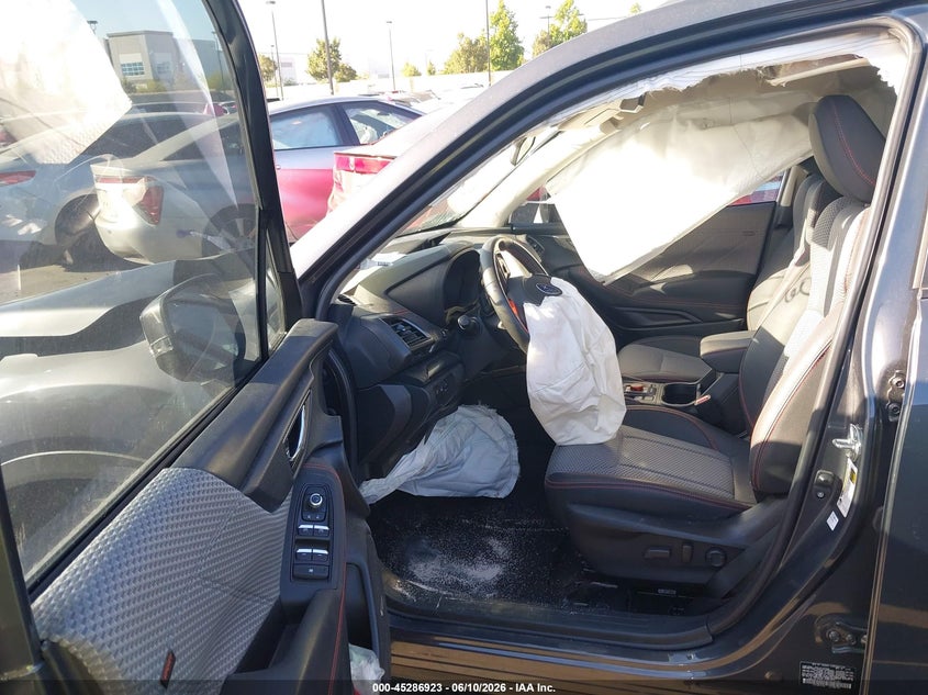 2023 Subaru Forester VIN JF2SKAJCXPH434280 IAAI salvage auction — RIGHT FRONT, Salvage Title, sold $1,850 on 2026-07-17 (photo 5)