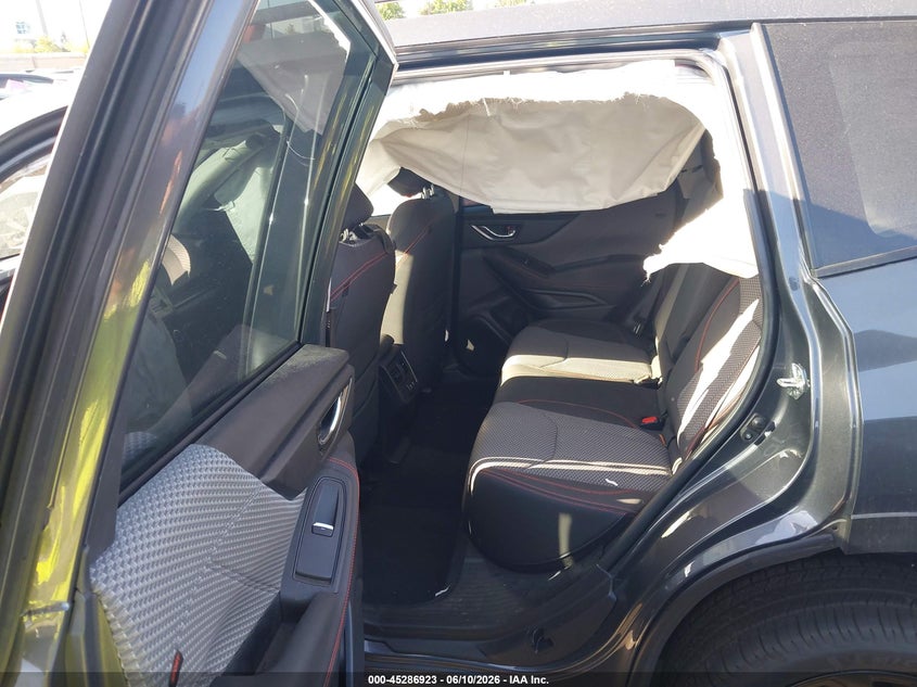 2023 Subaru Forester VIN JF2SKAJCXPH434280 IAAI salvage auction — RIGHT FRONT, Salvage Title, sold $1,850 on 2026-07-17 (photo 8)