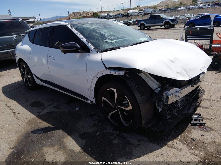 2024 Kia Ev6 VIN KNDC4DLCXR5180392 IAAI salvage auction — FRONT END, Salvage Title, sold $8,700 on 2026-07-12 (photo 1)