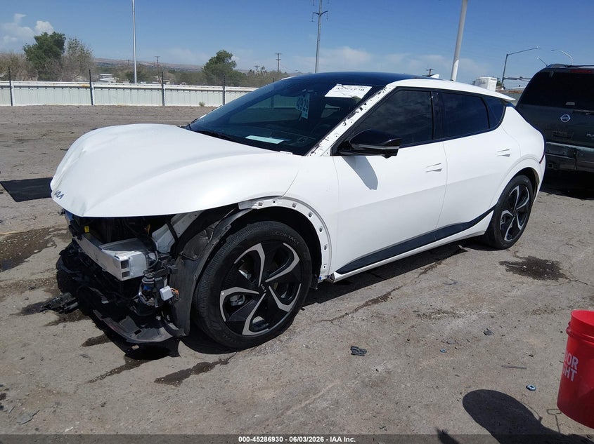 2024 Kia Ev6 VIN KNDC4DLCXR5180392 IAAI salvage auction — FRONT END, Salvage Title, sold $8,700 on 2026-07-12 (photo 2)