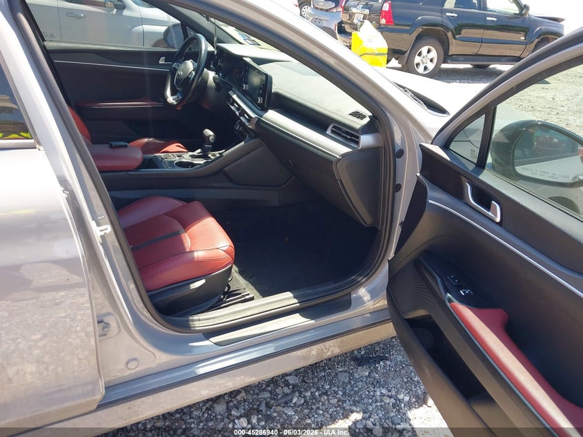 2021 Kia K5 VIN 5XXG64J27MG013658 IAAI salvage auction — REAR END, Salvage Title, sold $5,600 on 2026-07-26 (photo 5)