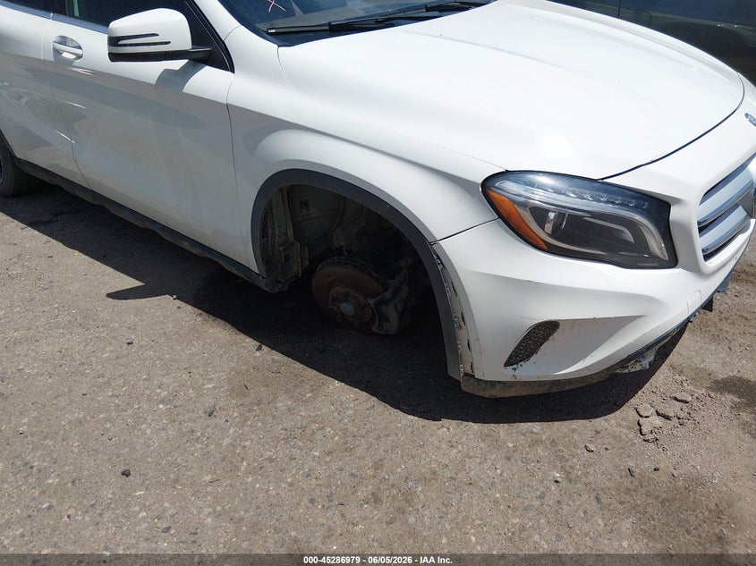 2015 Mercedes-benz Gla-klasse VIN WDCTG4GB6FJ166141 IAAI salvage auction — RIGHT FRONT, Salvage (Colorado), sold $2,400 on 2026-08-11 (photo 6)