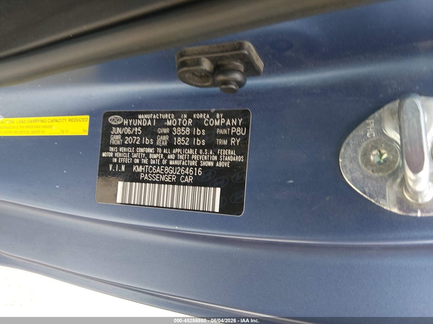 2016 Hyundai Veloster VIN KMHTC6AE8GU264616 IAAI salvage auction — HAIL, Salvage Title, sold $925 on 2026-07-23 (photo 9)