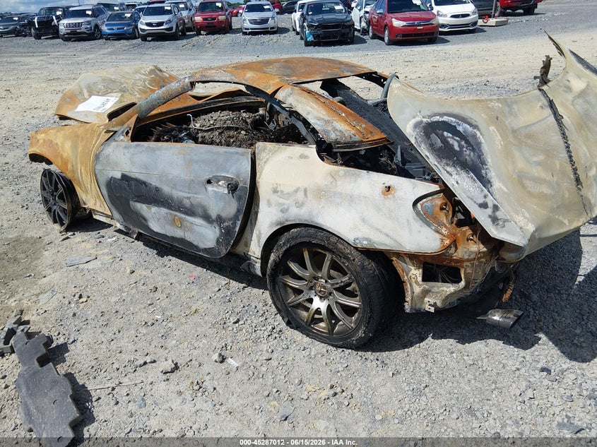 2005 Mercedes-benz Slk-klasse VIN WDBWK56FX5F057628 IAAI salvage auction — TOTAL BURN, Non-Repairable Certificate (West Virginia), sold $125 on 2026-08-05 (photo 3)