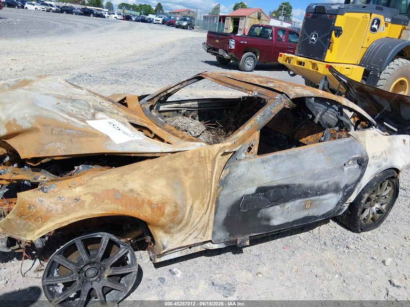 2005 Mercedes-benz Slk-klasse VIN WDBWK56FX5F057628 IAAI salvage auction — TOTAL BURN, Non-Repairable Certificate (West Virginia), sold $125 on 2026-08-05 (photo 6)