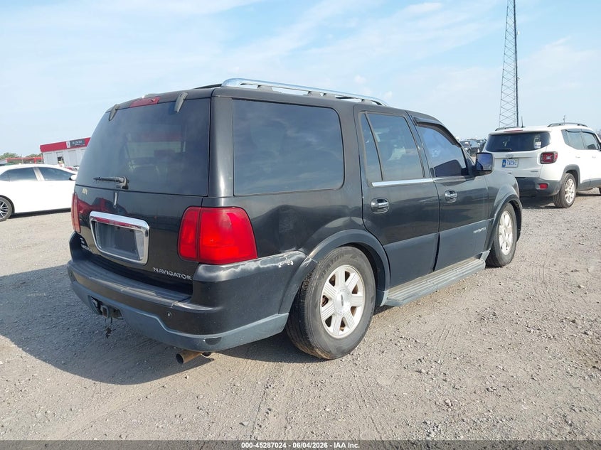 2006 Lincoln Navigator VIN 5LMFU27526LJ06414 IAAI salvage auction — NORMAL WEAR, Clear (Arkansas), sold $525 on 2026-07-08 (photo 4)