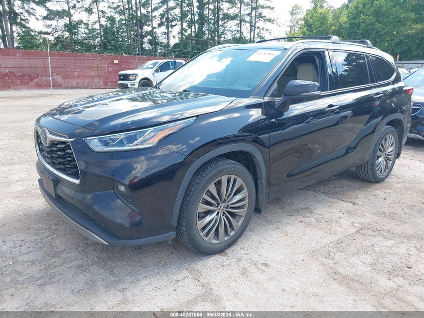 2020 Toyota Highlander VIN 5TDFZRAH5LS004006 IAAI salvage auction — LEFT SIDE, Salvage Title, sold $21,000 on 2026-07-16 (photo 2)