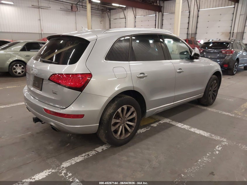 2016 Audi Q5 VIN WA1C2AFP1GA052463 IAAI salvage auction — LEFT FRONT, Salvage (Oregon), sold $3,700 on 2026-10-10 (photo 4)
