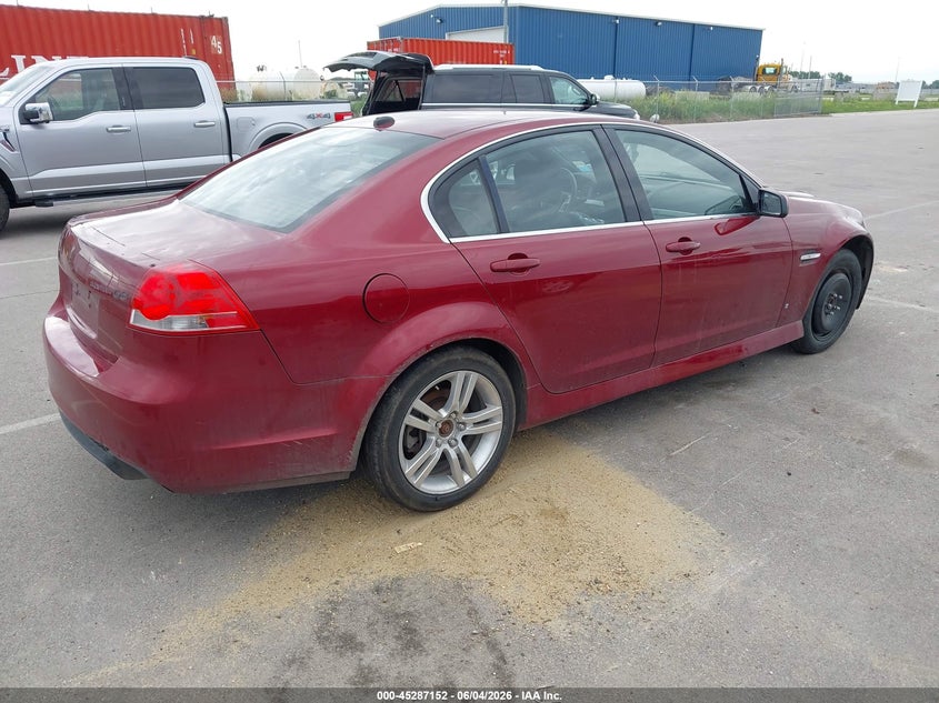 2009 Pontiac G8 VIN 6G2ER57749L233152 IAAI salvage auction — NORMAL WEAR, Certificate Of Title (Nebraska), sold $525 on 2026-07-23 (photo 4)