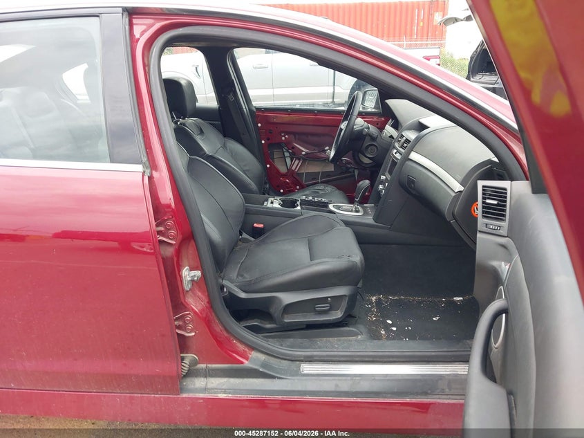 2009 Pontiac G8 VIN 6G2ER57749L233152 IAAI salvage auction — NORMAL WEAR, Certificate Of Title (Nebraska), sold $525 on 2026-07-23 (photo 5)