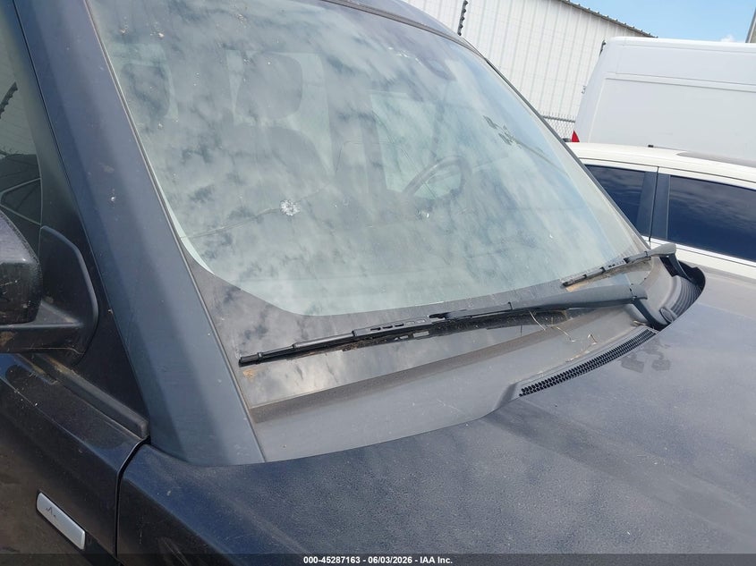 2016 Land rover Lr4 VIN SALAK2V64GA819856 IAAI salvage auction — NORMAL WEAR, Clear - Public Restricted (Oklahoma), sold $1,400 on 2026-07-29 (photo 6)
