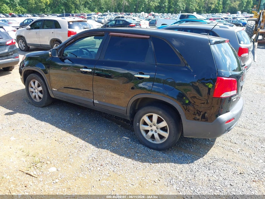 2011 Kia Sorento VIN 5XYKTCA12BG030509 IAAI salvage auction — NORMAL WEAR, Clear (Virginia), sold $400 on 2026-07-21 (photo 3)