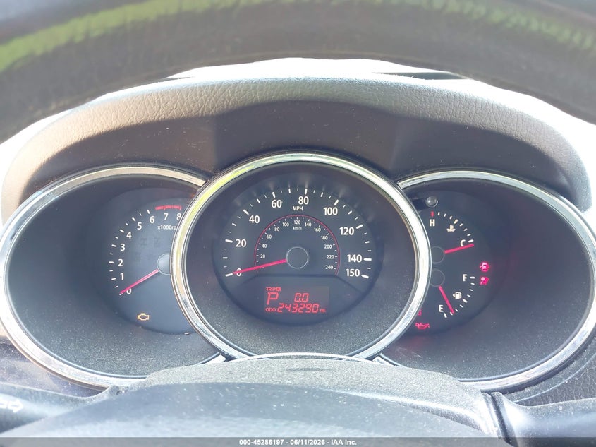 2011 Kia Sorento VIN 5XYKTCA12BG030509 IAAI salvage auction — NORMAL WEAR, Clear (Virginia), sold $400 on 2026-07-21 (photo 7)