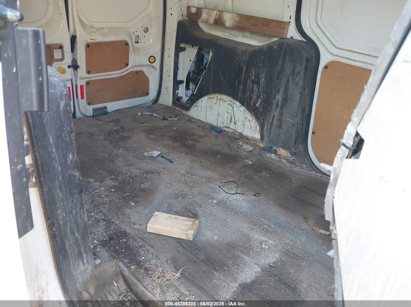 2015 Ford Transit VIN NM0LS7E72F1180927 IAAI salvage auction — NORMAL WEAR, Clear (Virginia), sold $550 on 2026-07-30 (photo 8)