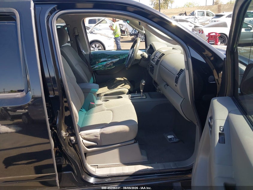 2007 Nissan Navara (frontier) VIN 1N6AD09UX7C462649 IAAI salvage auction — LEFT SIDE, Salvage Certificate (California), sold $2,050 on 2026-07-31 (photo 5)