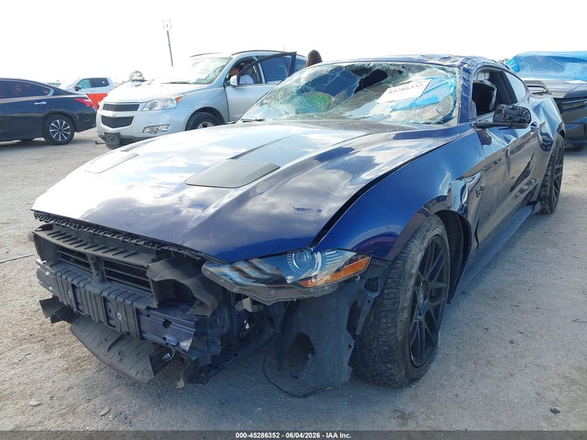 2018 Ford Mustang VIN 1FA6P8CF7J5110834 IAAI salvage auction — ROLLOVER, Salvage Title, sold $3,150 on 2026-07-09 (photo 6)