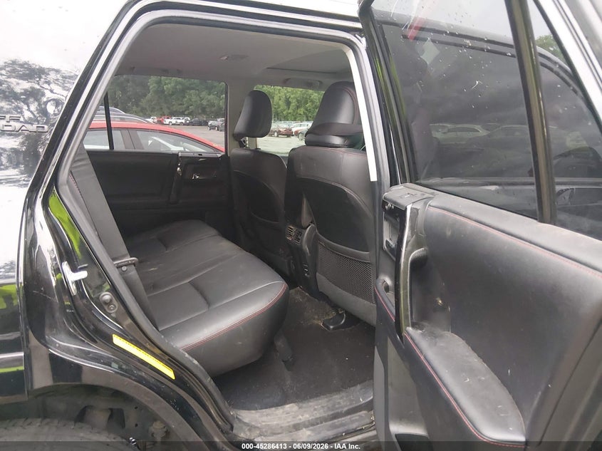 2019 Toyota 4runner VIN JTEBU5JR9K5646338 IAAI salvage auction — REAR END, Salvage Title, sold $15,050 on 2026-07-15 (photo 8)