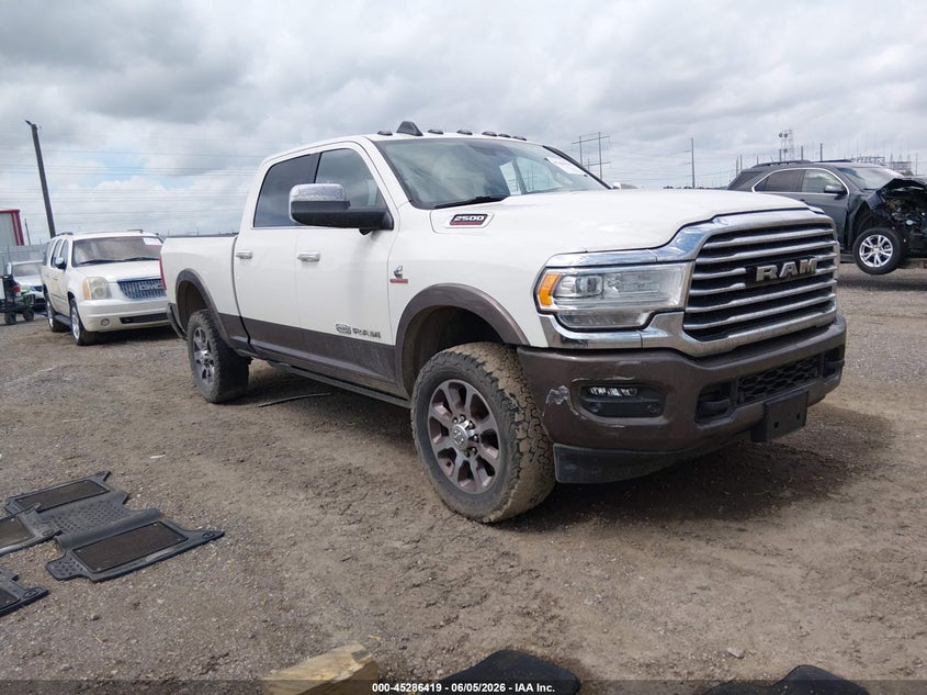 2021 Ram 2500 VIN 3C6UR5GL5MG533085 IAAI salvage auction — LEFT SIDE, Salvage Title, sold $20,500 on 2026-07-30 (photo 1)