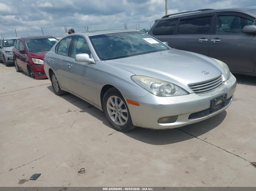 2002 Lexus ES VIN JTHBF30G520085652 IAAI salvage auction — REPOSSESSION, Nrc Lienholder Repossession Paperwork (Texas), sold $475 on 2026-07-07 (photo 1)