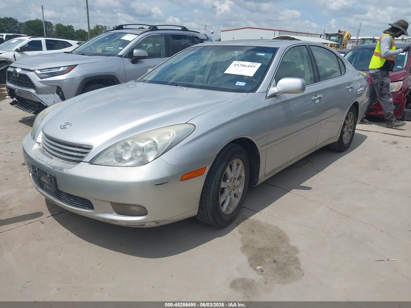 2002 Lexus ES VIN JTHBF30G520085652 IAAI salvage auction — REPOSSESSION, Nrc Lienholder Repossession Paperwork (Texas), sold $475 on 2026-07-07 (photo 2)
