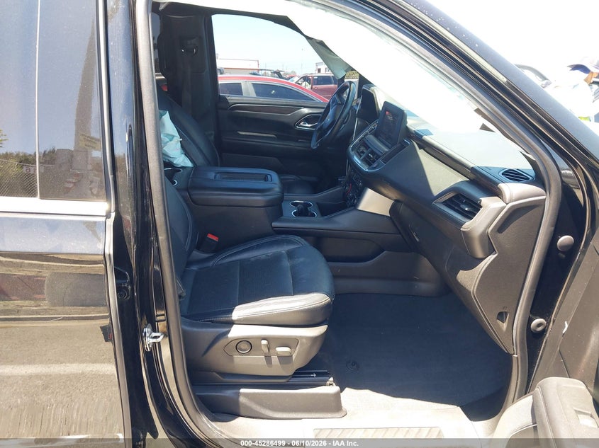 2023 Chevrolet Suburban VIN 1GNSCBKD4PR163257 IAAI salvage auction — RIGHT FRONT, Salvage (California), sold $7,750 on 2026-07-30 (photo 5)