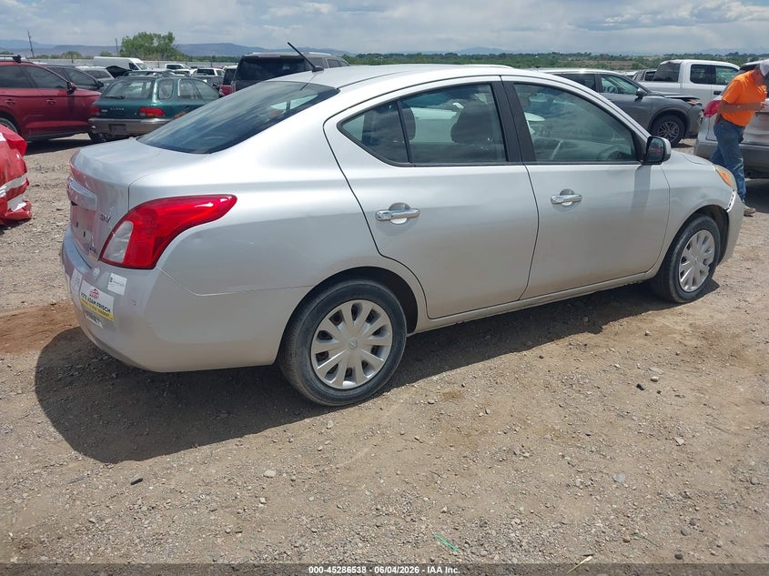 2012 Nissan Versa VIN 3N1CN7AP8CL907107 IAAI salvage auction — NORMAL WEAR, Salvage Title, sold $175 on 2026-07-22 (photo 4)