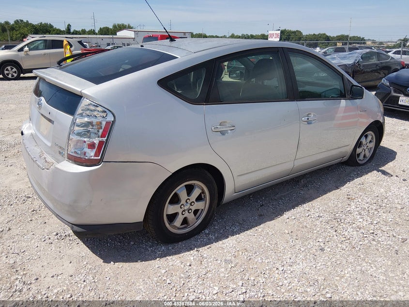 2006 Toyota Prius VIN JTDKB20U267060041 IAAI salvage auction — NORMAL WEAR, Clear (Missouri), sold $350 on 2026-07-13 (photo 4)