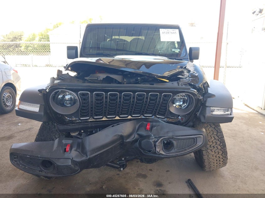 2025 Jeep Wrangler / VIN 1C4PJXCGXSW521076 IAAI salvage auction — FRONT END, Salvage (California), sold $9,000 on 2026-07-28 (photo 6)