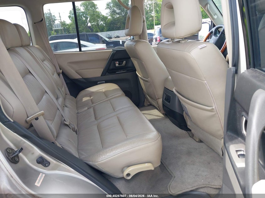 2003 Mitsubishi Montero VIN JA4NW51S33J037585 IAAI salvage auction — NORMAL WEAR, Clear (Tennessee), sold $500 on 2026-07-28 (photo 8)