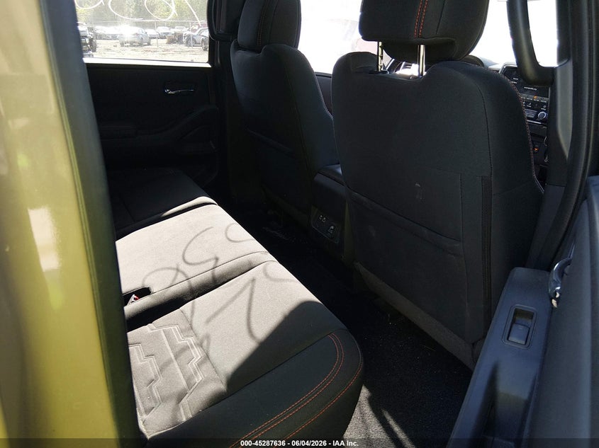 2022 Nissan Navara (frontier) VIN 1N6ED1EKXNN672326 IAAI salvage auction — REAR END, Salvage Title, sold $12,400 on 2026-07-09 (photo 8)