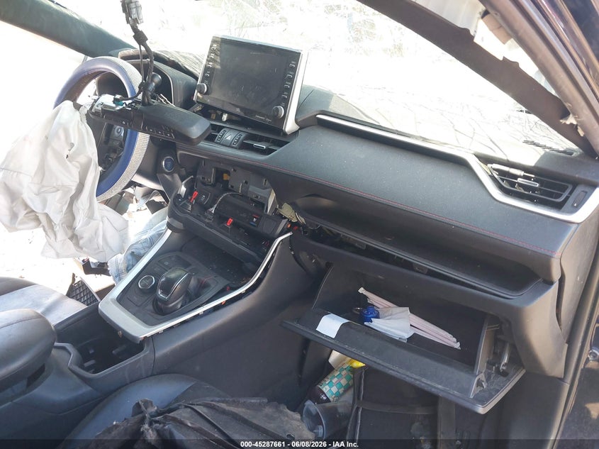 2022 Toyota Rav 4 VIN JTMFB3FV6ND098976 IAAI salvage auction — FRONT END, Salvage Title, sold $575 on 2026-07-28 (photo 5)