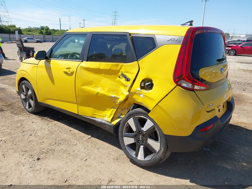 2020 Kia Soul VIN KNDJ33AUXL7105607 IAAI salvage auction — SIDE, Salvage Title, sold $2,800 on 2026-07-16 (photo 3)