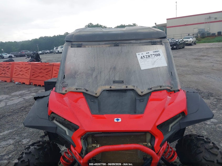 2024 Polaris Rzr VIN 3NSNMF999RF043652 IAAI salvage auction — FRONT END, Salvage Title, sold $9,750 on 2026-07-14 (photo 5)