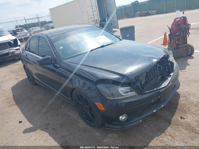 2013 Mercedes-benz C-klasse VIN WDDGF8AB8DR247415 IAAI salvage auction — FRONT END, Regular (South Dakota), sold $425 on 2026-07-28 (photo 1)