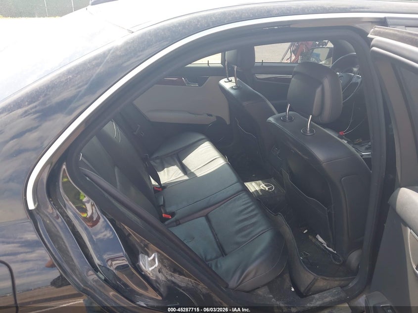 2013 Mercedes-benz C-klasse VIN WDDGF8AB8DR247415 IAAI salvage auction — FRONT END, Regular (South Dakota), sold $425 on 2026-07-28 (photo 8)